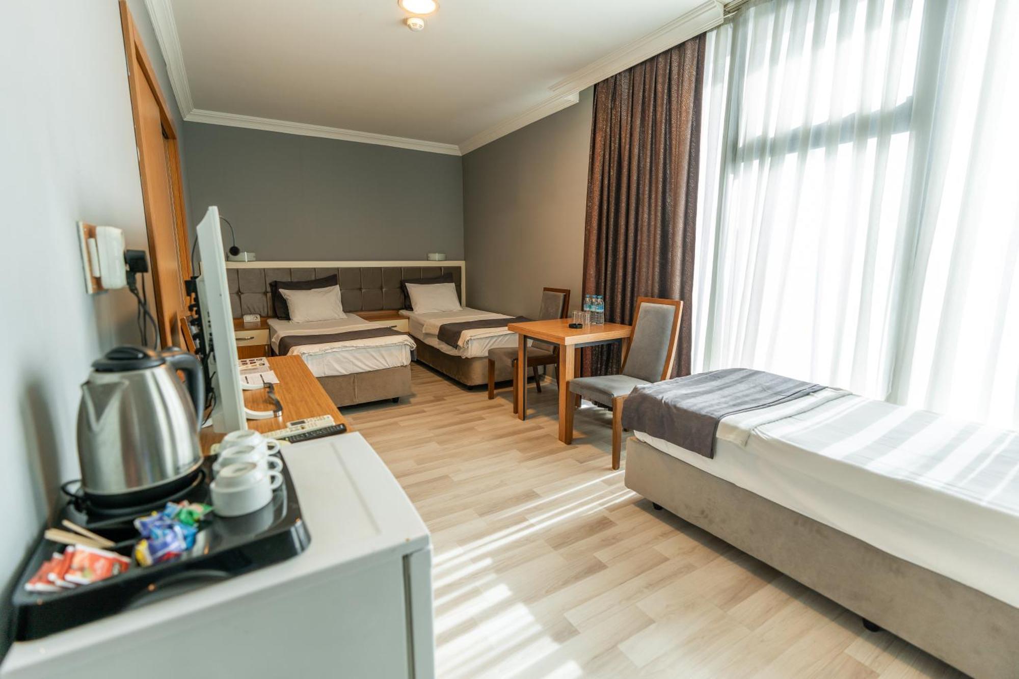 Emsa Palace Hotel Darıca Exteriér fotografie