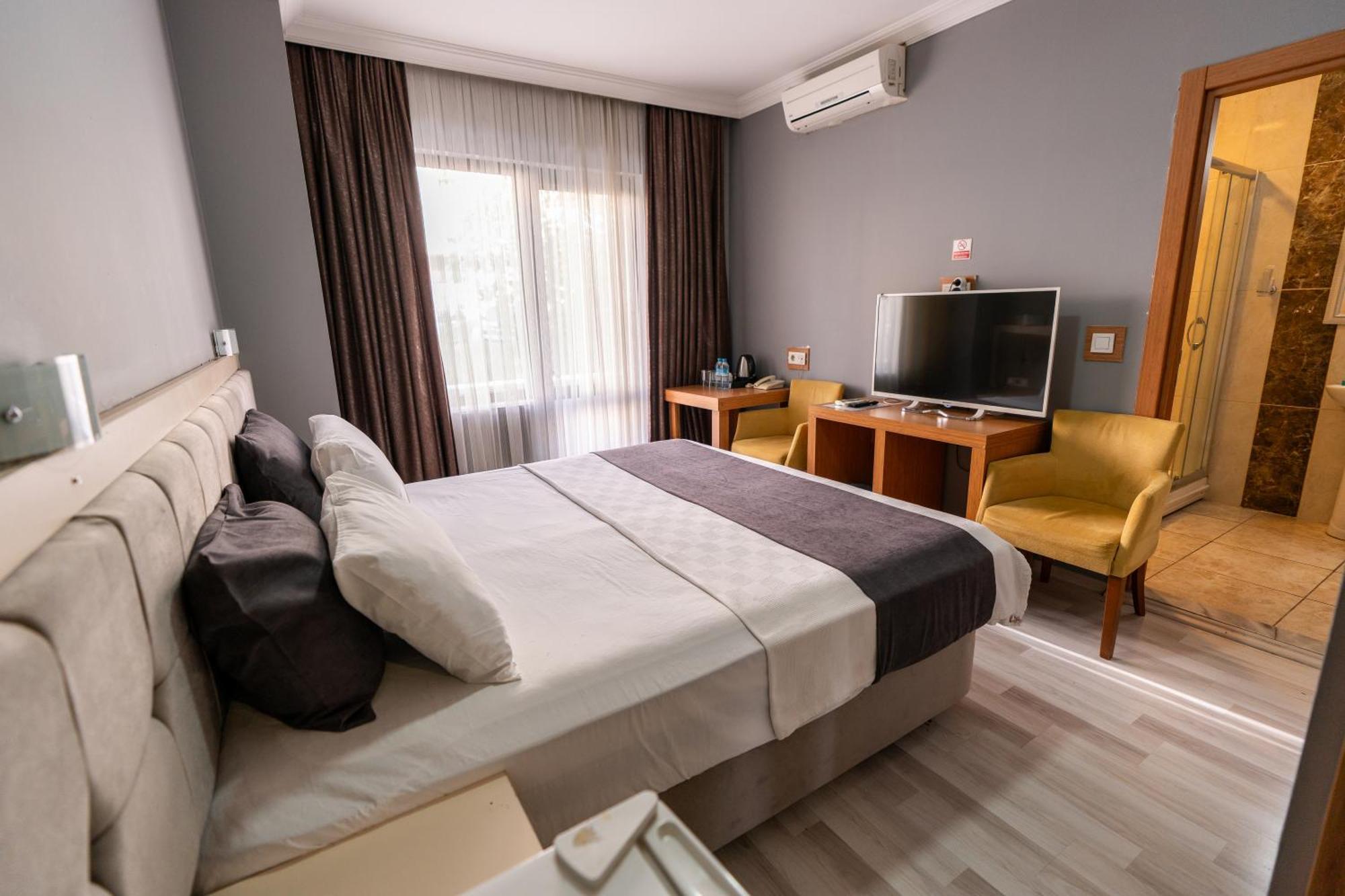 Emsa Palace Hotel Darıca Exteriér fotografie